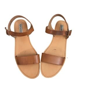 Steve Madden Brown Leather sandal Size 11